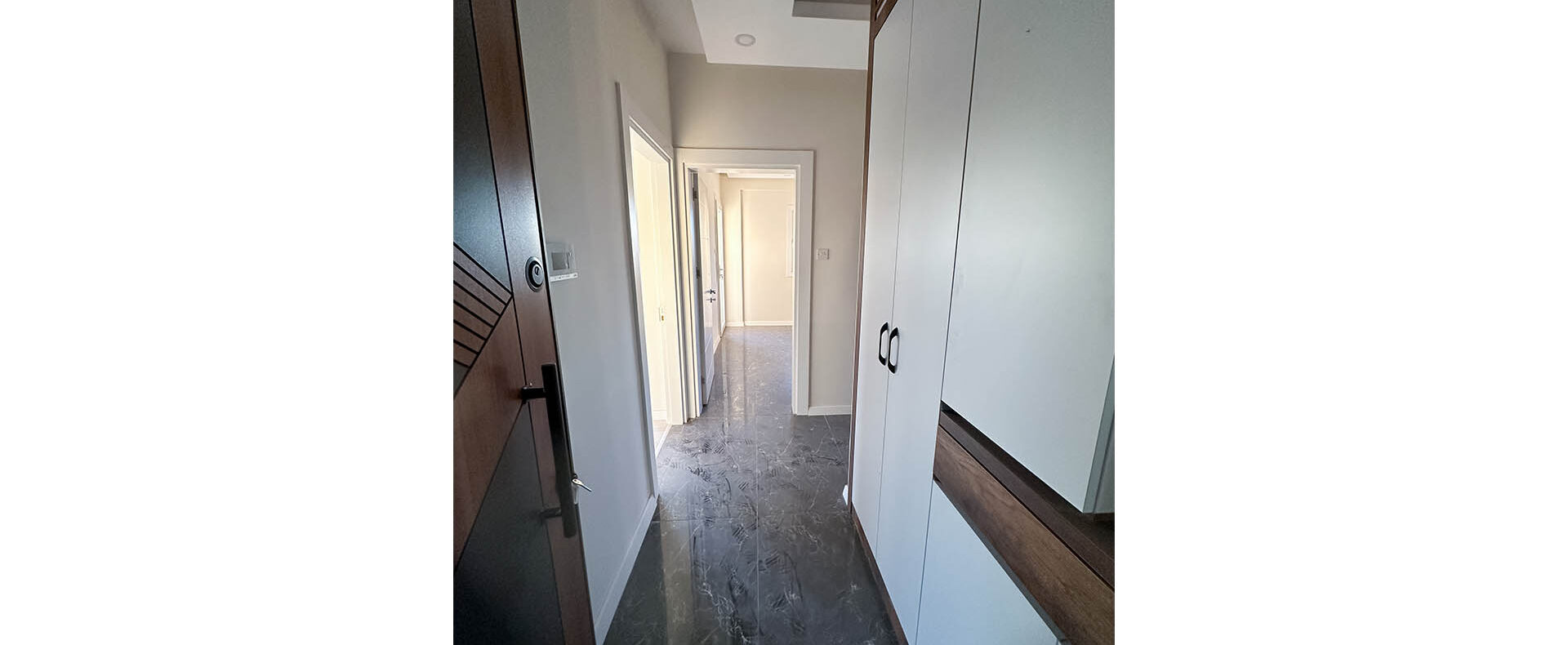 Kıbrıs Gazimağusa Yeniboğaziçi Satılık 3+1 Daire