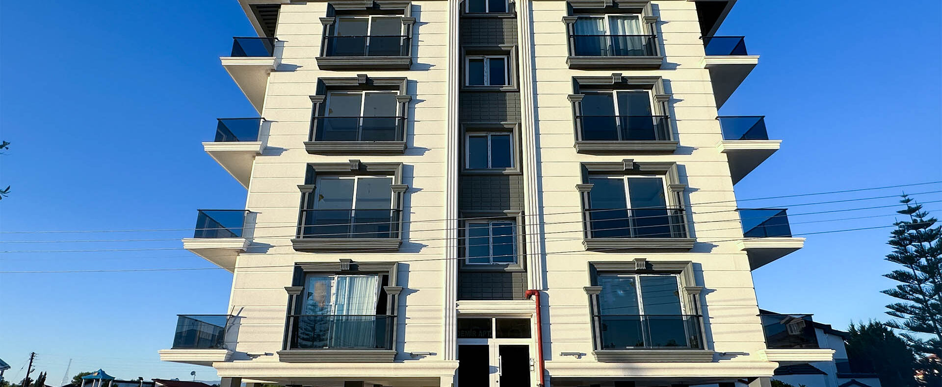 Kıbrıs Gazimağusa Yeniboğaziçi Satılık 3+1 Daire