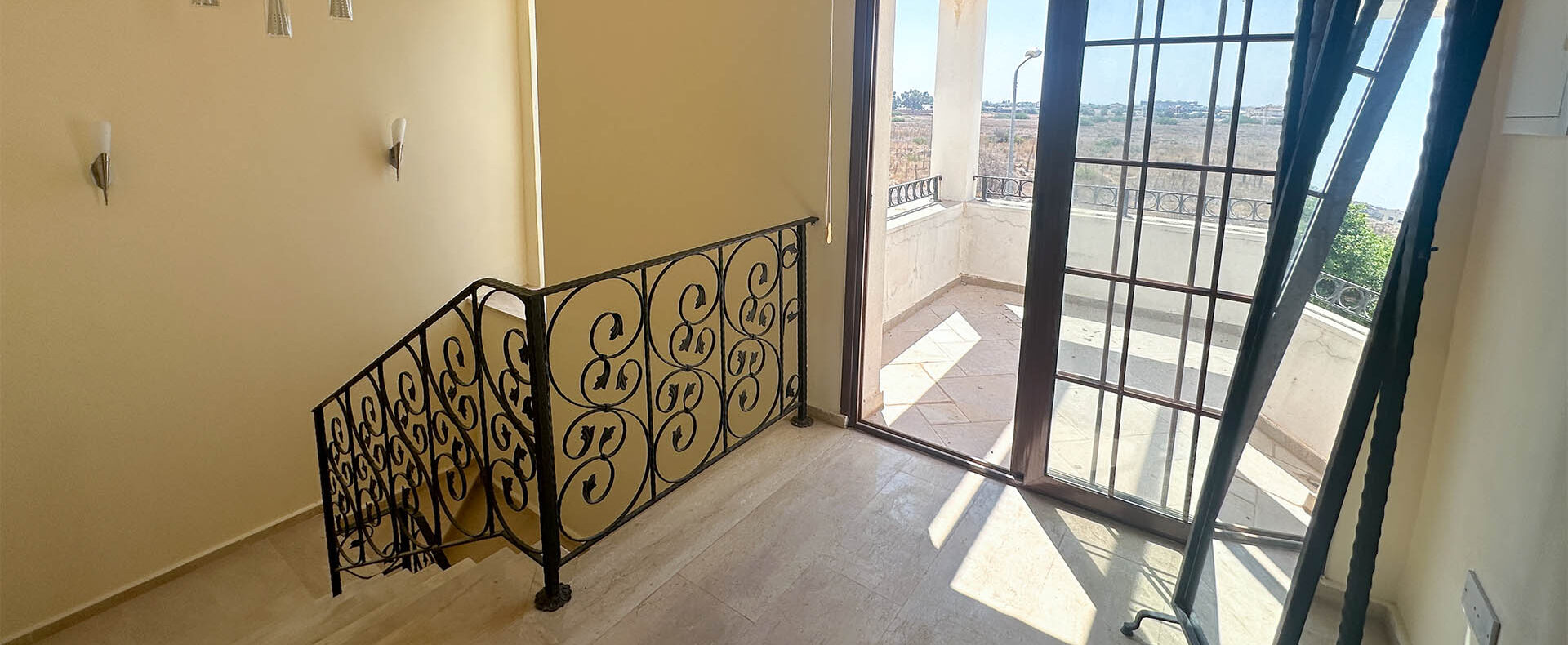 Kıbrıs İskele Bahçeler Satılık 3+1 Bahçeli Villa