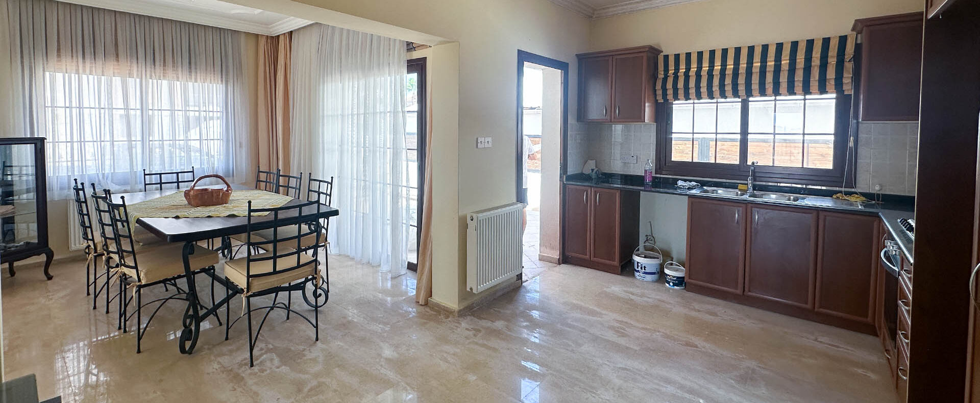 Kıbrıs İskele Bahçeler Satılık 3+1 Bahçeli Villa