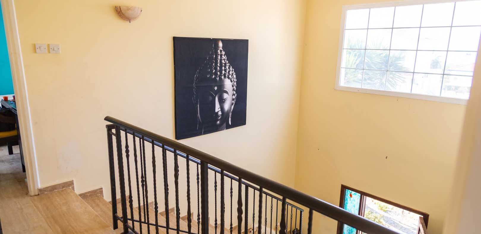 Girne Çatalköy'de Satılık Deniz ve Dağ Manzaralı Villa