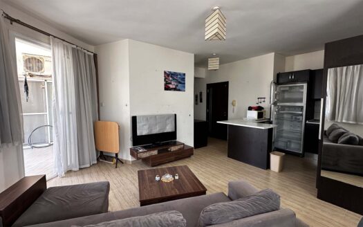 Gazimağusa Merkez’de Üniversitelere Yürüme Mesafesinde Satılık 2+1 Daire, Krediye Uygun