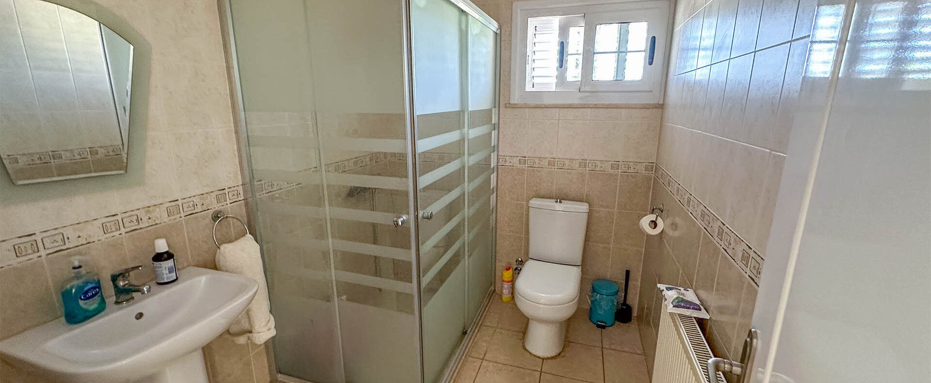 Kıbrıs Satılık Denize Yakın Özel Havuzlu Bahçeli Villa