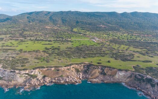 Yedikonuk’ta Denize Sıfır Satılık Arsa