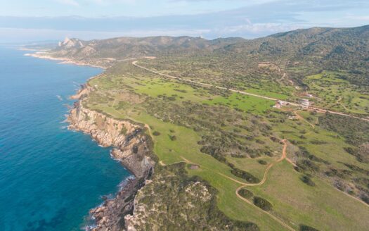 Yedikonuk’ta Denize Sıfır Satılık Arsa