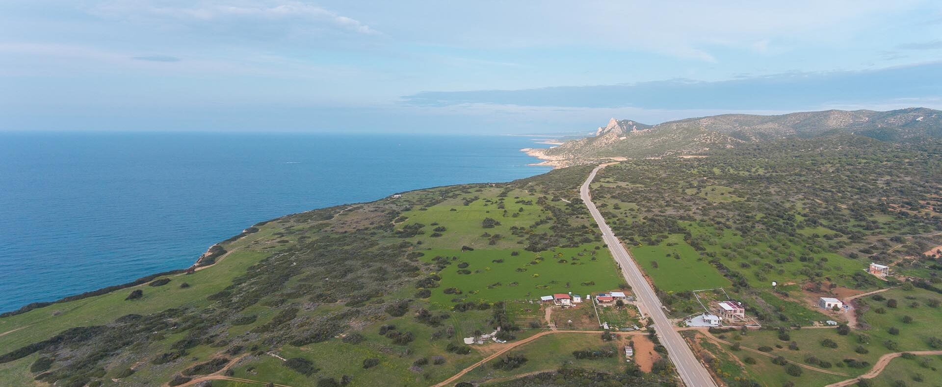 Kıbrıs Yedikonuk Denize Sıfır Satılık Arsa