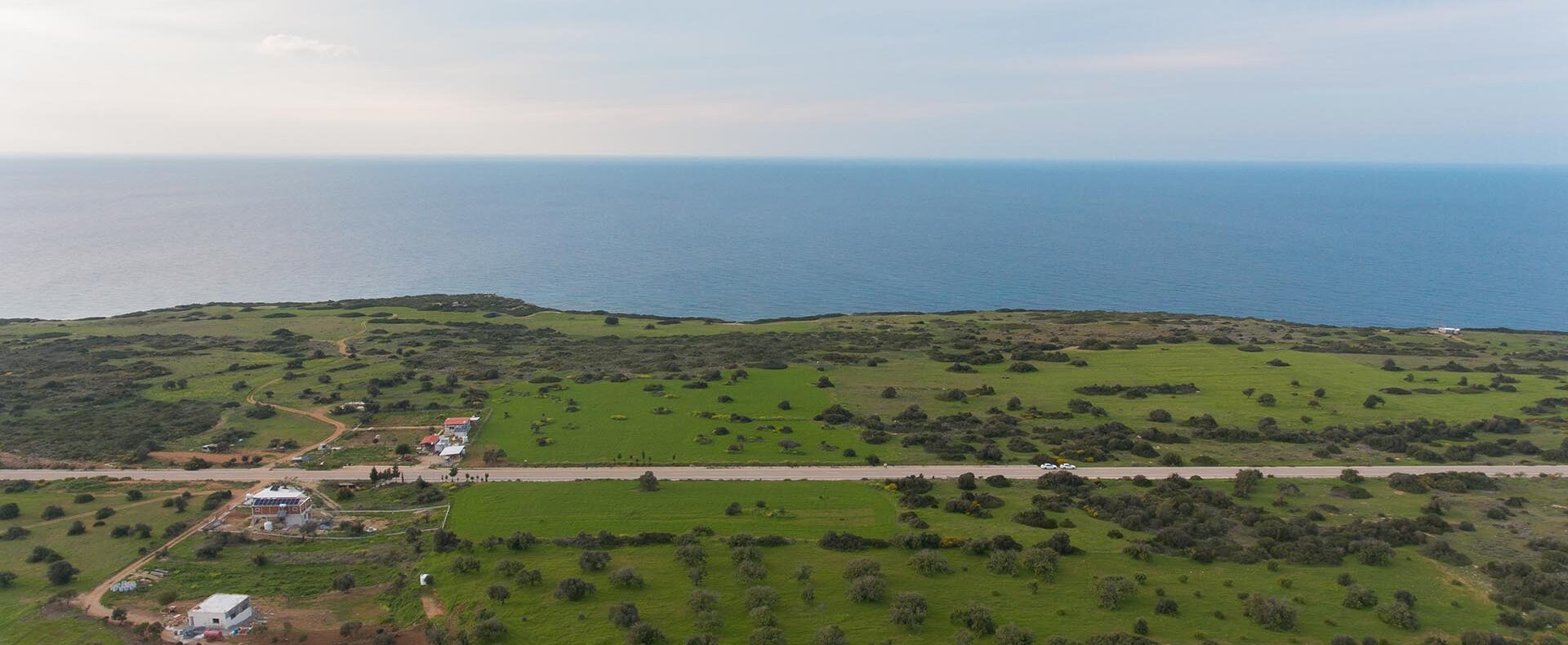 Kıbrıs Yedikonuk Denize Sıfır Satılık Arsa